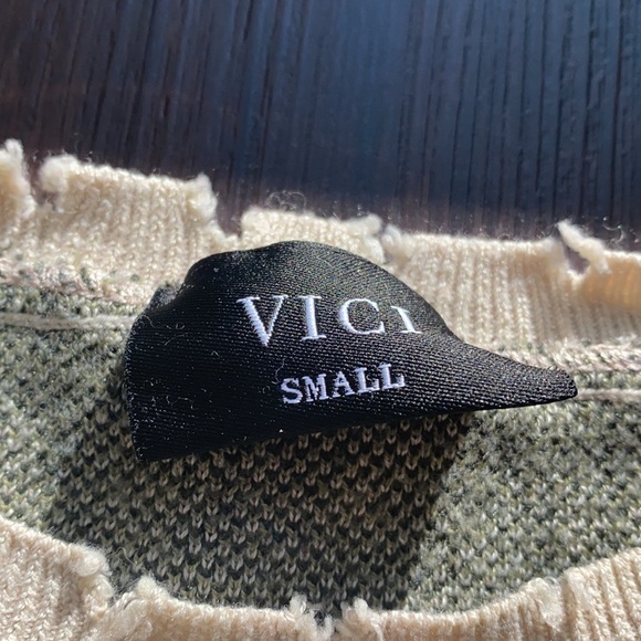 *SOLD* VICI Leopard Sweater - Picture 3 of 5